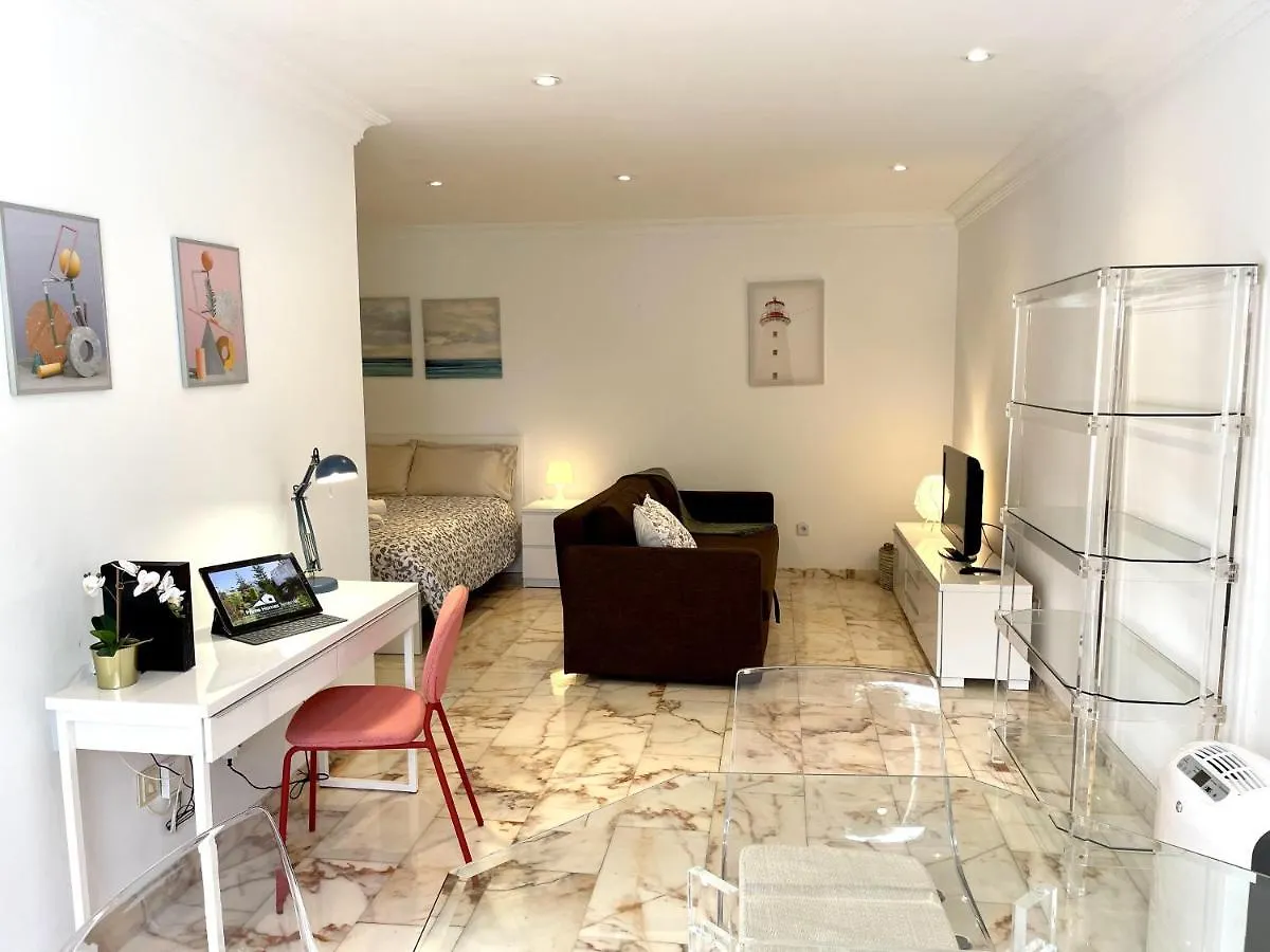 Prime Studio La Rosaleda ספרד